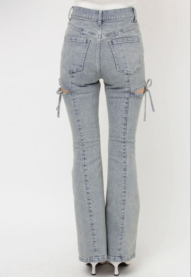 RESEXXY リゼクシー　カットアウトリボンデニムパンツ　sサイズ