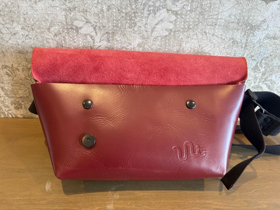 Uni&Co. ユニアンドコー メッセンジャーバック XS バーガンディ