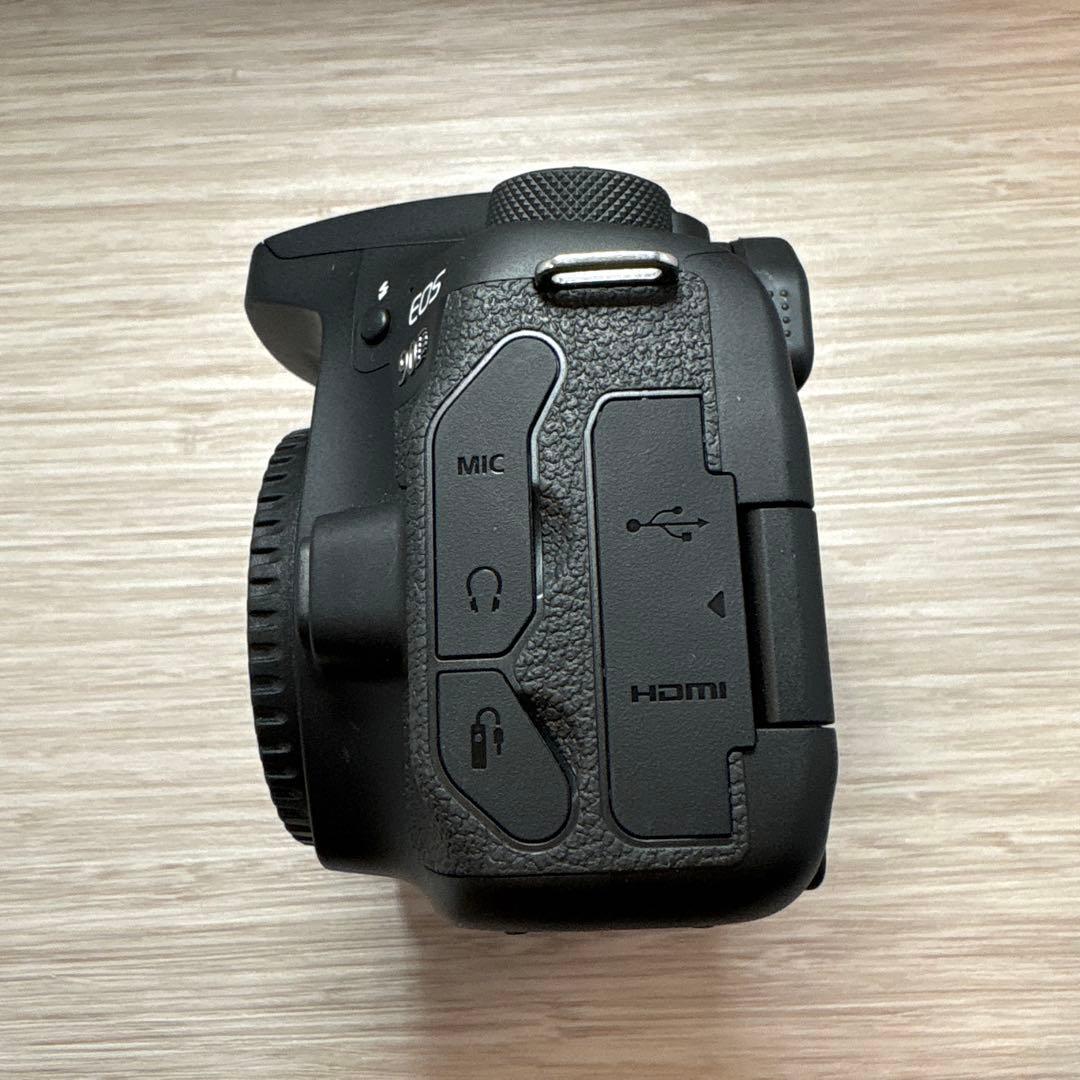 Canon EOS 90D 本体 バッテリー・チャージャー付き