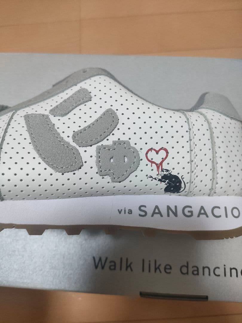 via SANGACIO メッシュスニーカー ホワイト/グレー 25cm　限定品