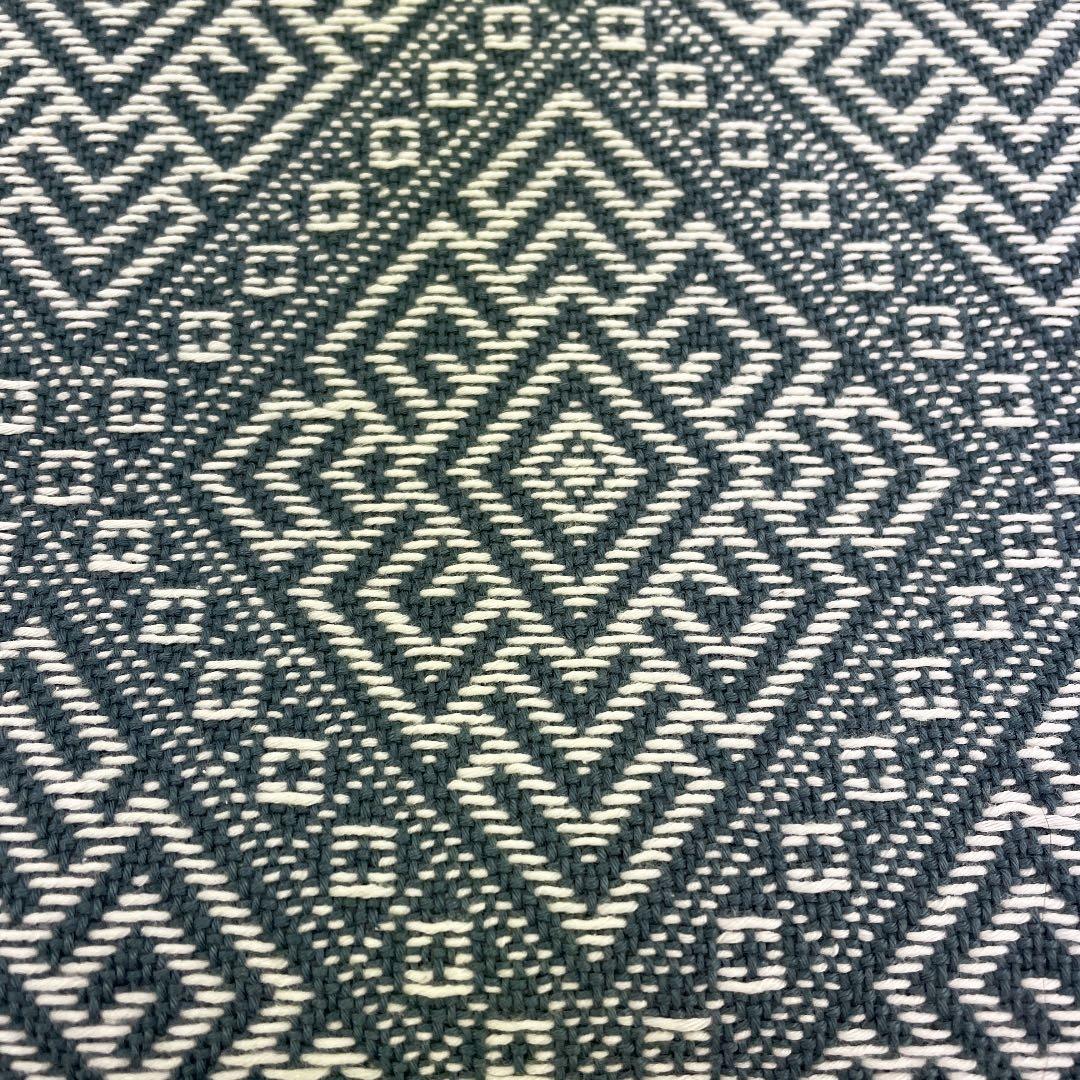 こぎん刺し　テーブルセンター　①