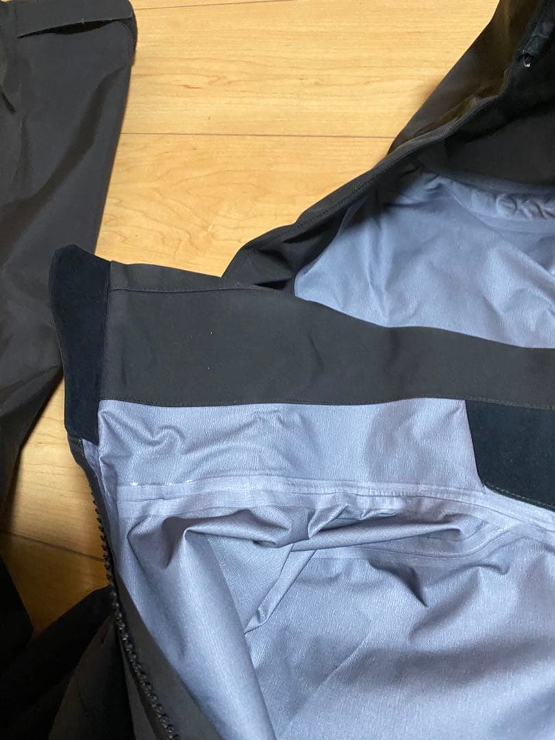 ARC'TERYX ベータAR マウンテンパーカー Mサイズ　BIRDAIDあり