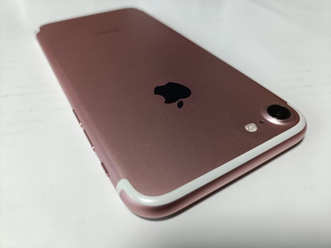 ☆ iPhone7 128GB MNCN2J/A ローズゴールド