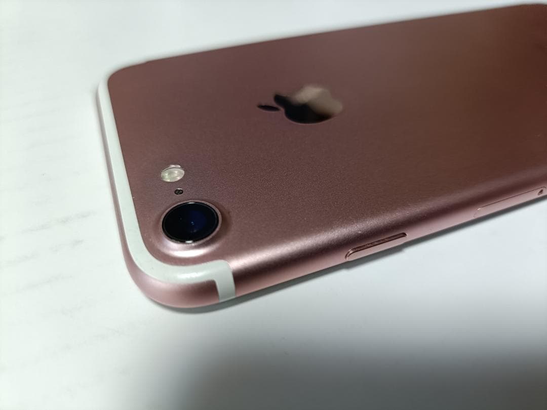 ☆ iPhone7 128GB MNCN2J/A ローズゴールド