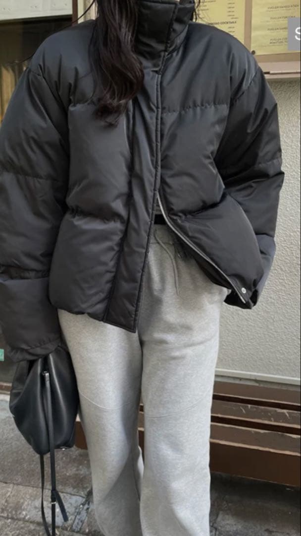 ブラック ショートダウンジャケット