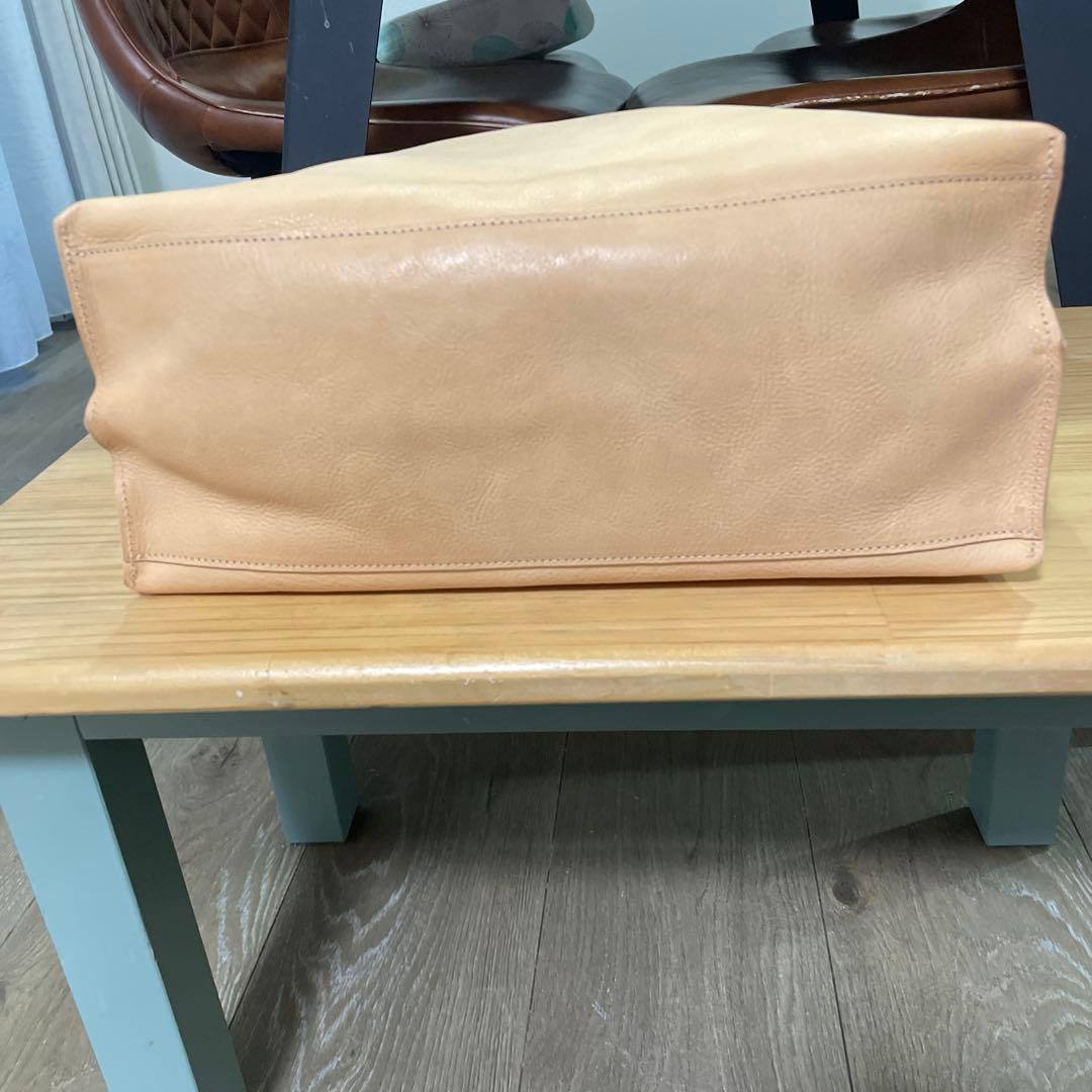 IL BISONTE ベージュ レザー トートバッグ