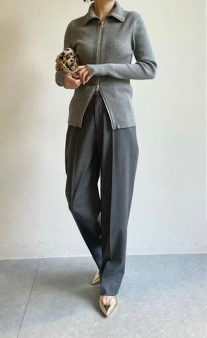 極美品　Whim Gazette(ウィム ガゼット)ZIPニット　人気