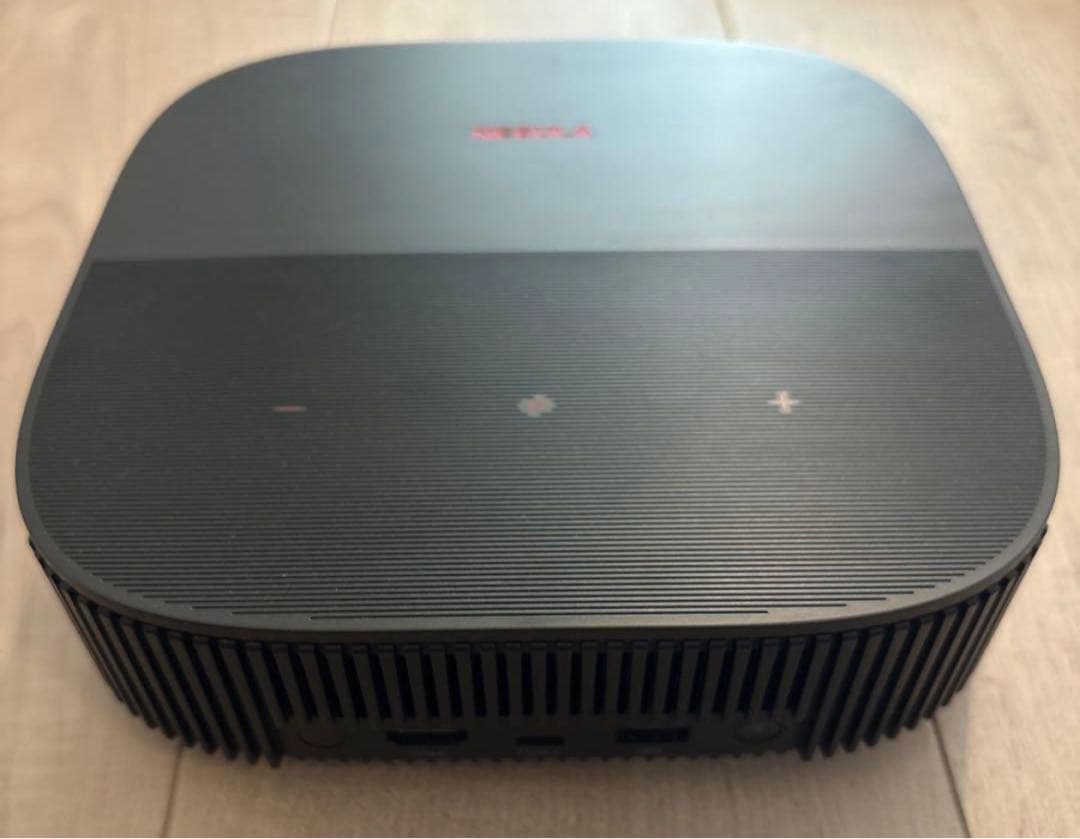 オ*ム様 Anker NEBULA Vega Portable 本体　動作品