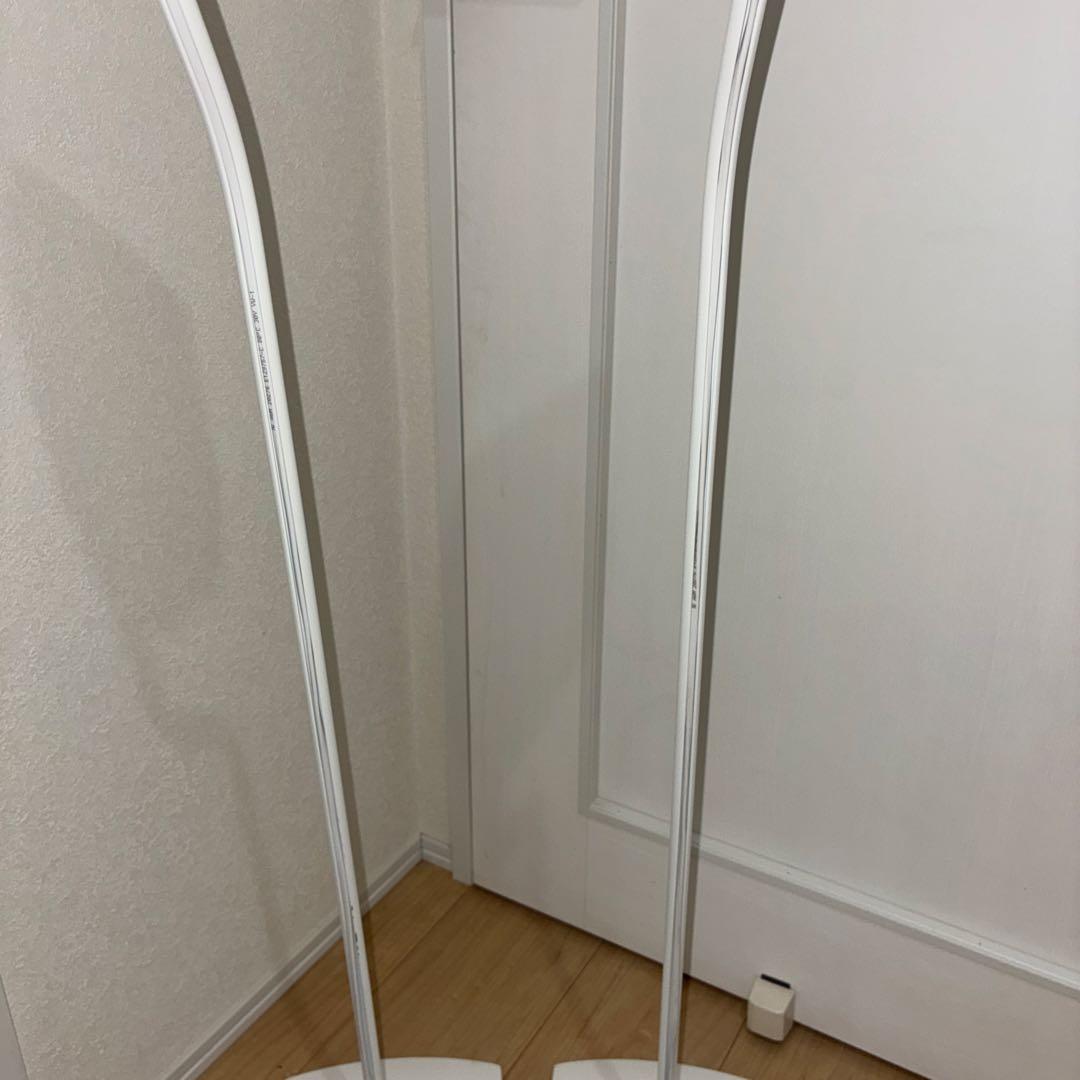希少ホワイト　スタンド付き　BOSE サラウンドSPEAKERS サウンドバー