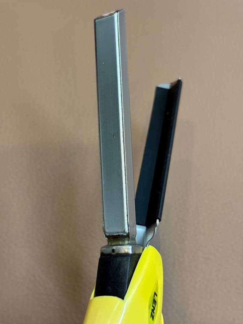 超美品　LENZ 【D-10】レンツデジタルアイロン 5角 10㎜　理容アイロン