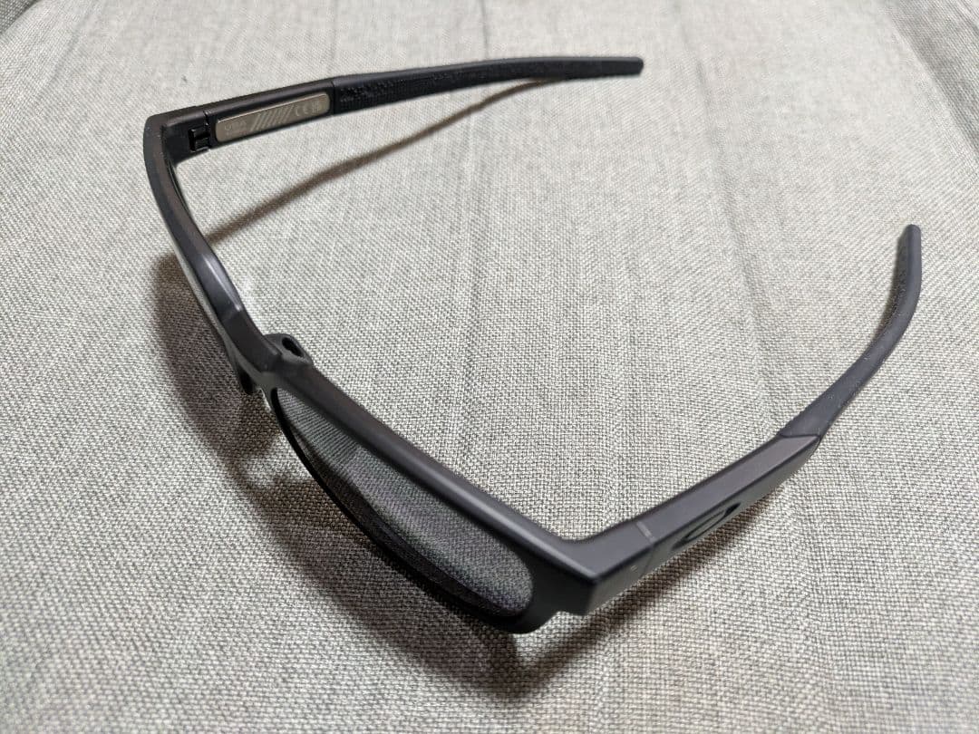 i*s様 オークリーサングラス　Actuator