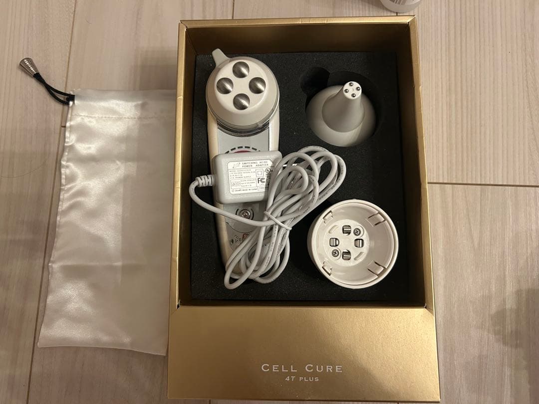 R*n様 CELL CURE 4.7 PLATINUM 美顔器