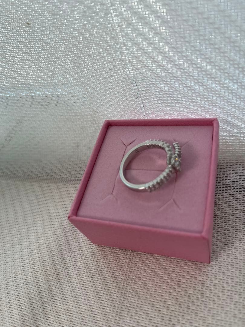 スワロフスキー　Matrix リング