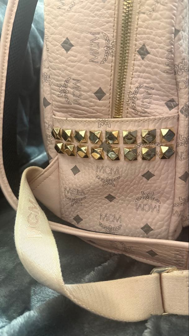 MCM 〈スターク〉 ヴィセトス バックパック パウダーピンク リュック