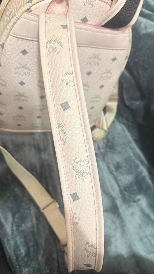 MCM 〈スターク〉 ヴィセトス バックパック パウダーピンク リュック
