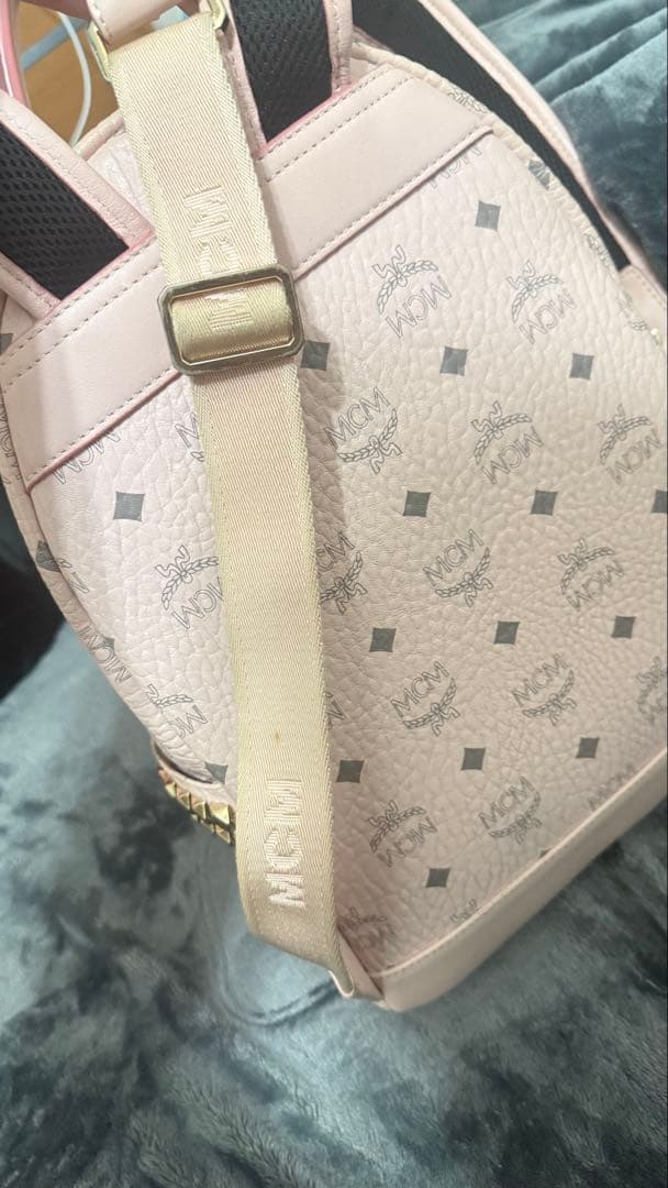 MCM 〈スターク〉 ヴィセトス バックパック パウダーピンク リュック