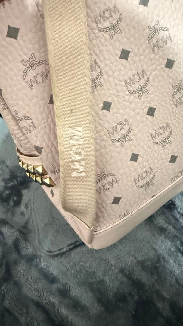 MCM 〈スターク〉 ヴィセトス バックパック パウダーピンク リュック