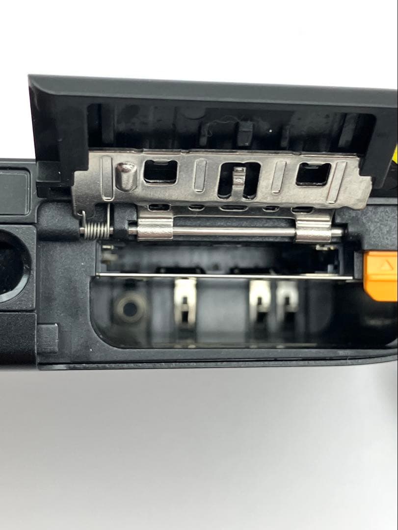 Nikon COOLPIX S3700 コンパクトデジタルカメラ