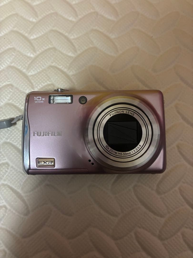 美品　fujifilm f80exrx デジタルカメラ