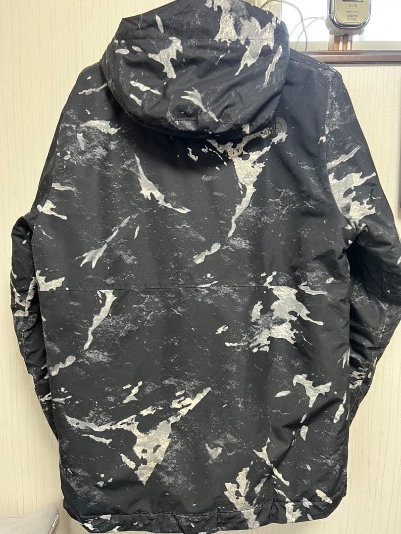 THE NORTH FACE 迷彩 ナイロンジャケット