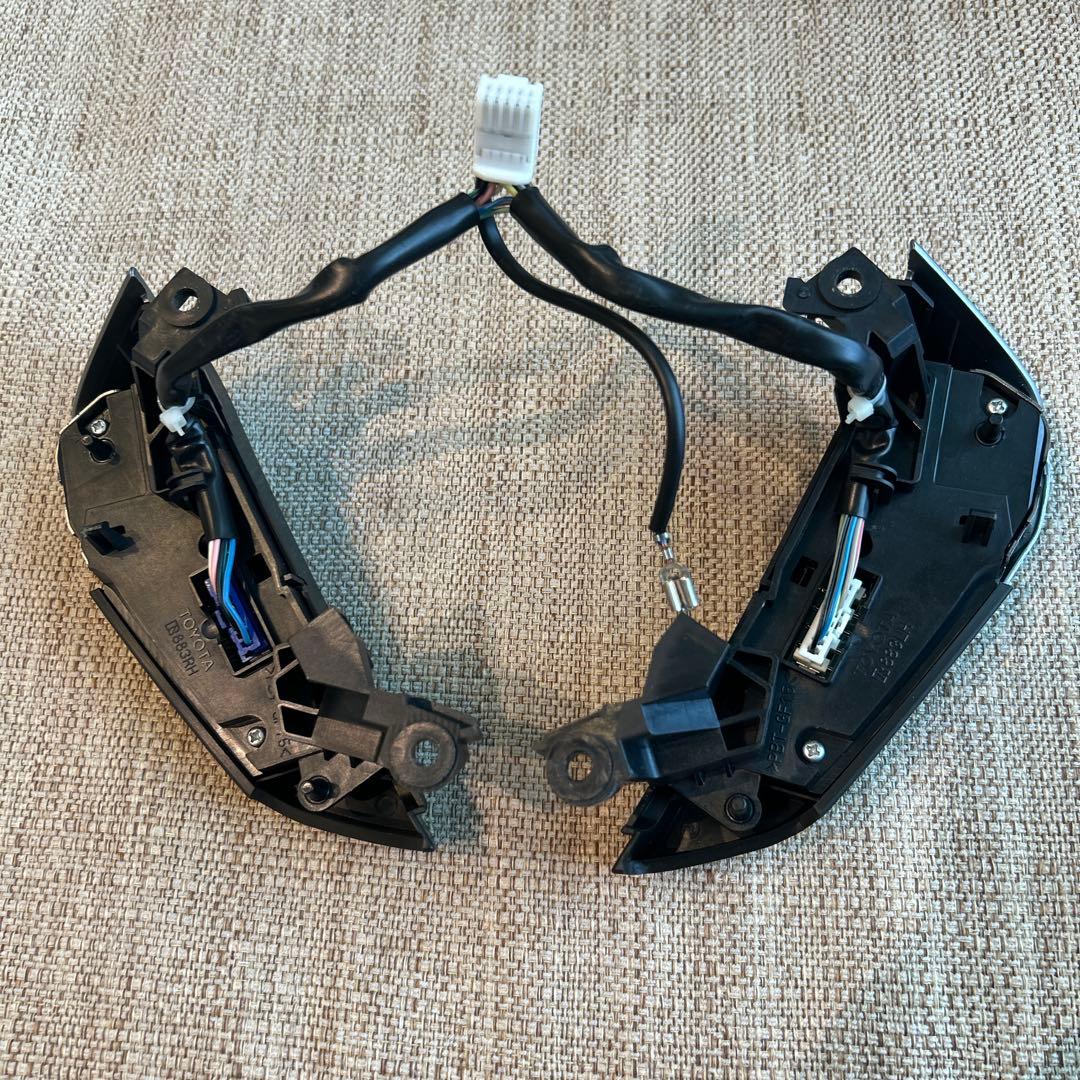 アルファード　ヴェルファイア　20系　ステアリングスイッチ　白LED打ち替え品