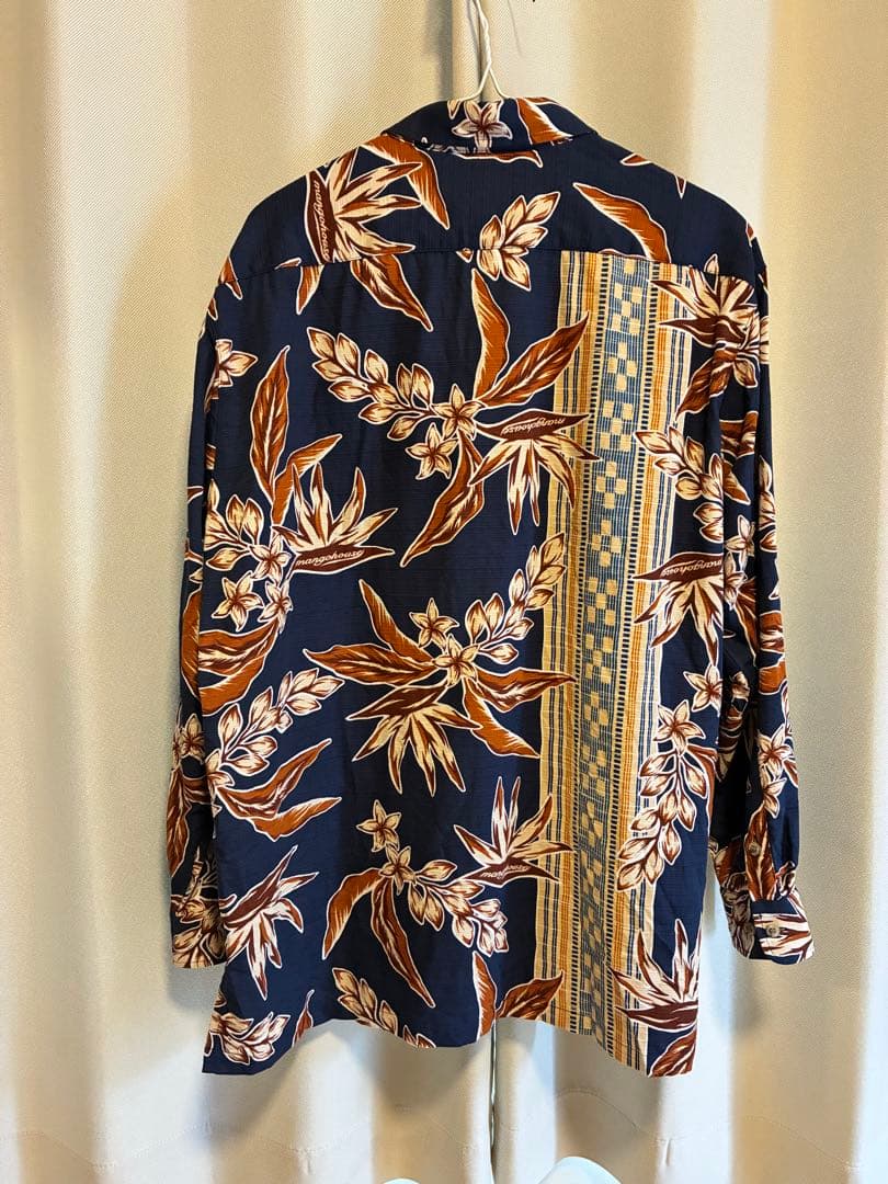 かりゆしウェア　長袖　 L Lサイズ