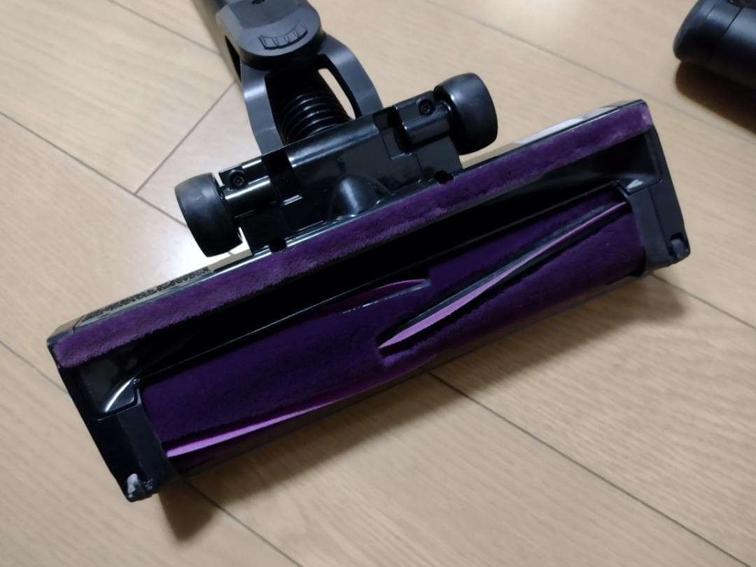 シャーク★コードレスクリーナー★CS601JBK★バッテリー新品と同等★1