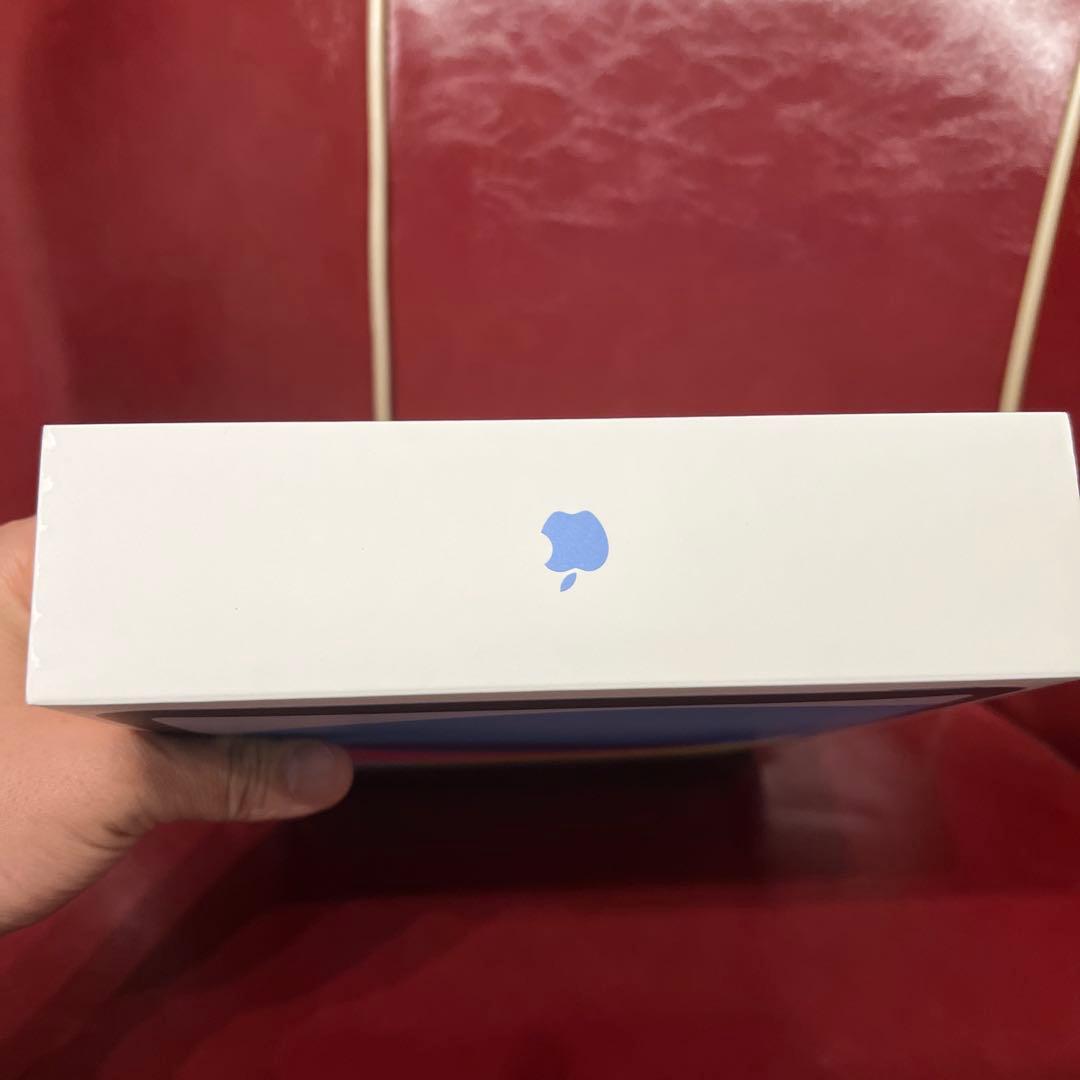 iPad A16 Wi-Fiモデル　128GB ブルー　第11世代　新品未開封