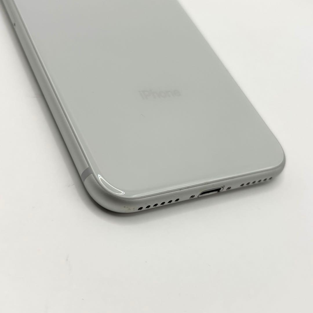 iPhone 8 64GB バッテリー96% 美品