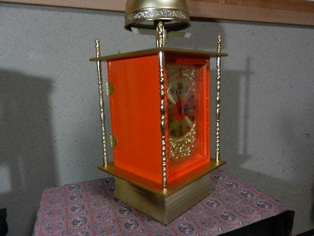 一挺天符や文字盤が古い和時計を彷彿させる電池式置時計（旭ダウ記念品）