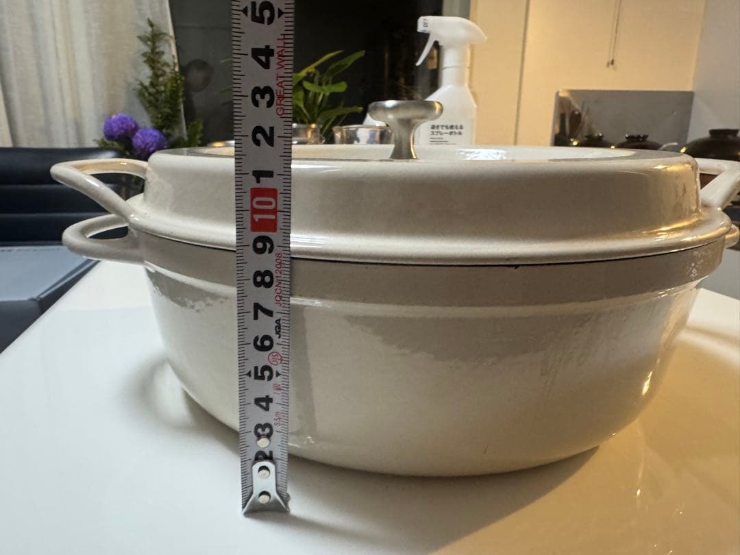 バーミキュラオーブンポット26センチ　ホワイト