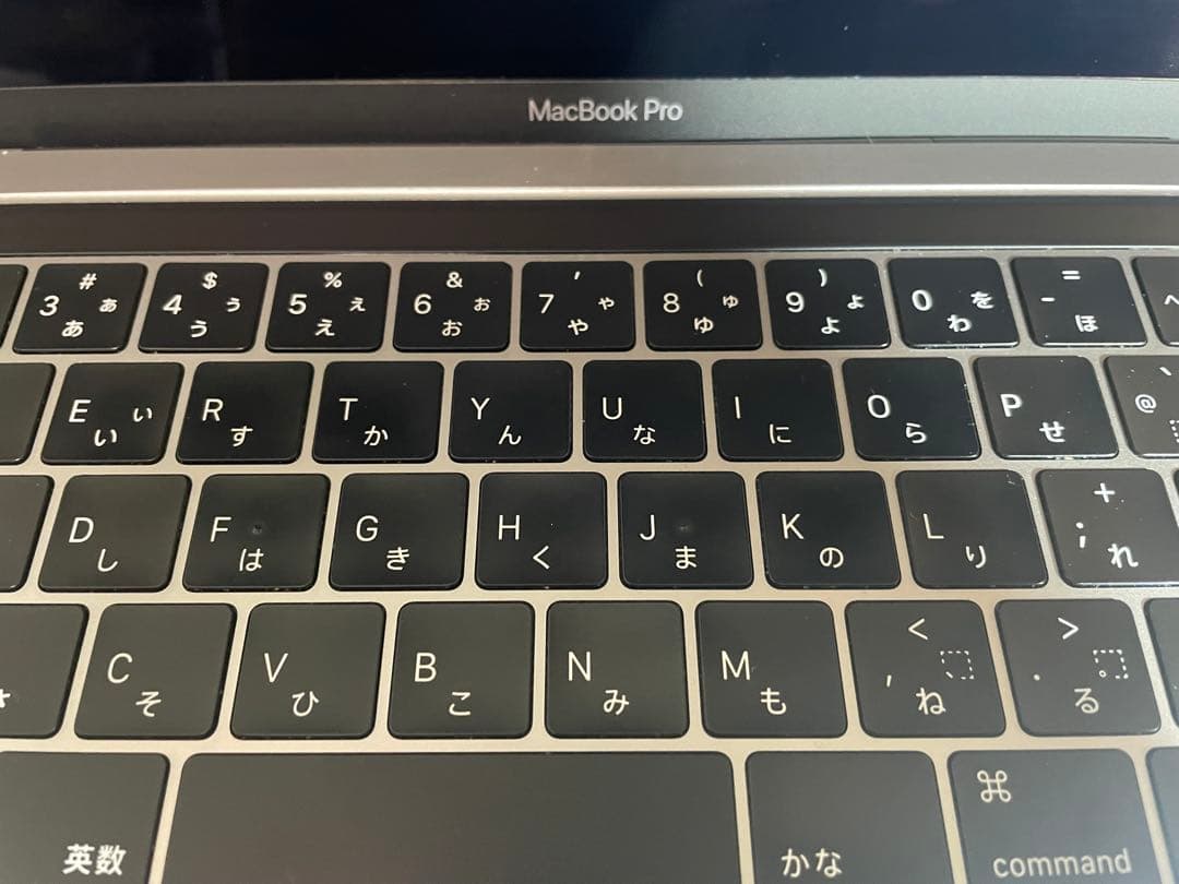 MacBook Pro 13インチ 2019年モデル　メモリ8GB