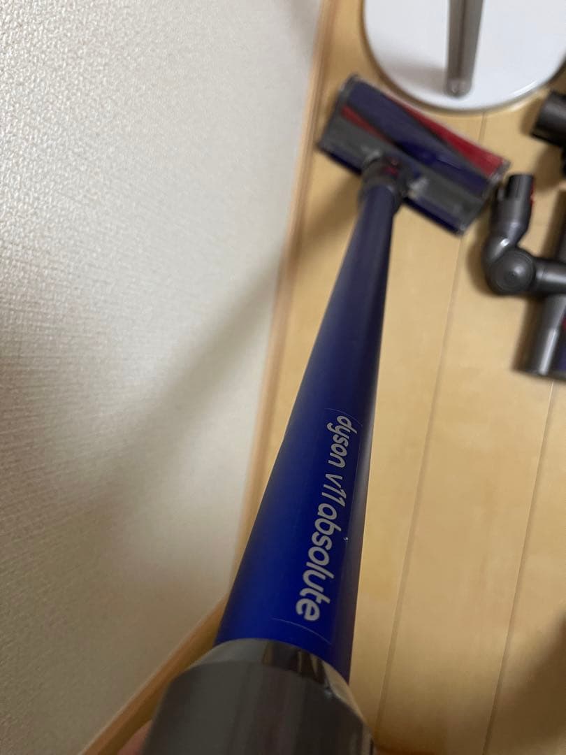 【美品】Dyson V11 Fluffy コードレス掃除機エコー６6分