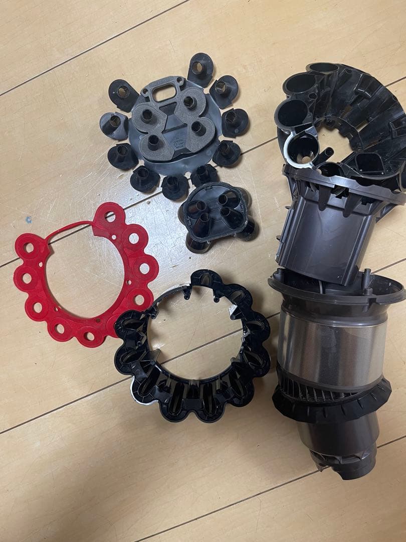 【美品】Dyson V11 Fluffy コードレス掃除機エコー６6分