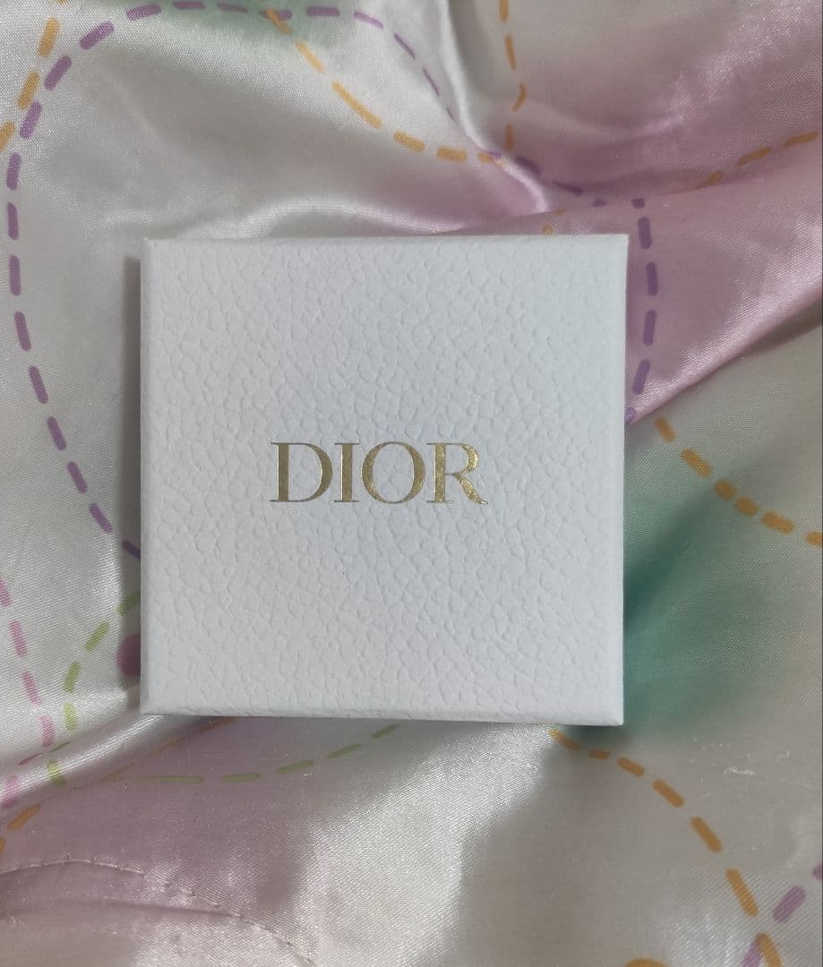 Dior 箱付き 星とパールのゴールドリング