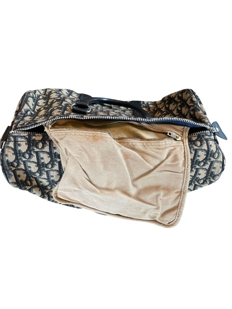 n*u様 クリスチャン・ディオールChristian Dior トロッター ボス