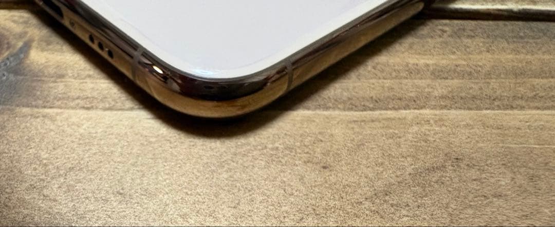 マサApple iPhone XS ゴールド 256GB simフリー