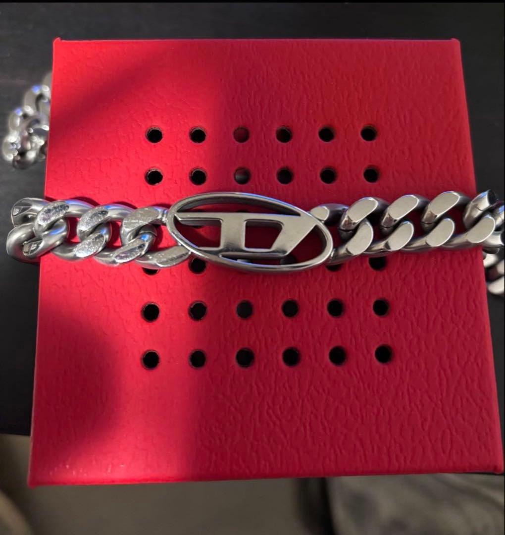 ディーゼル　ステンレススチールチェーンネックレス