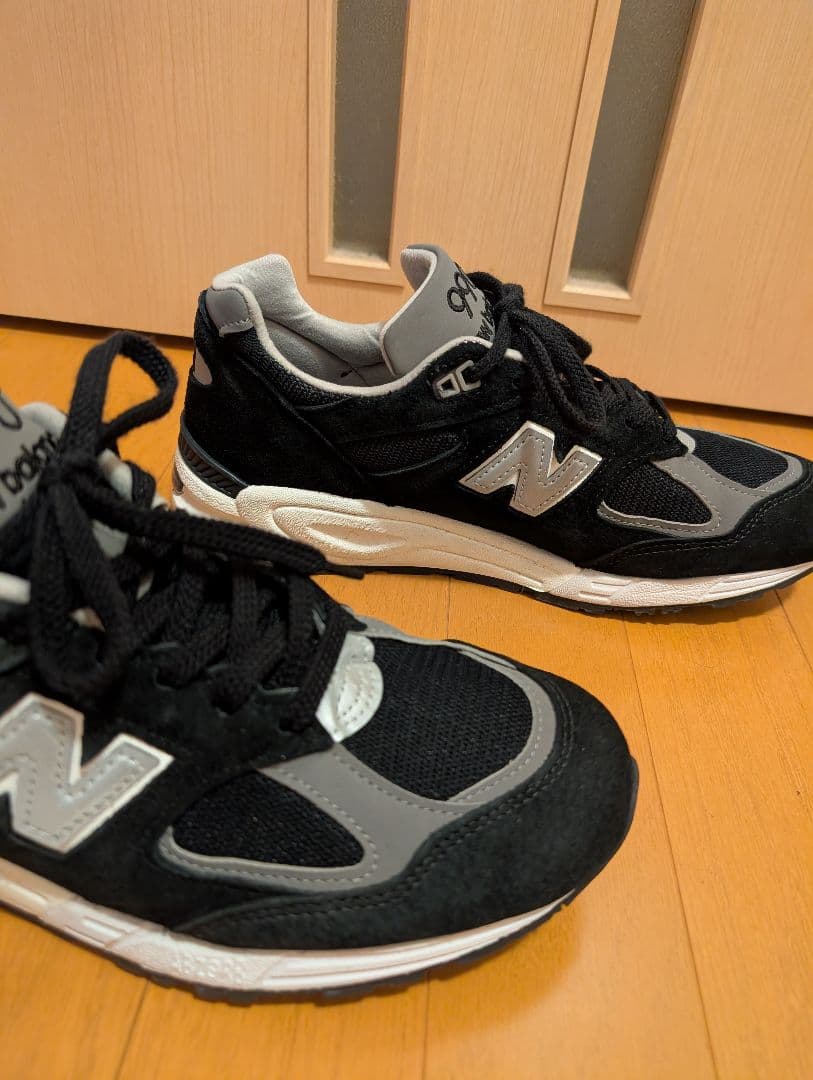 リョウ様New Balance 990 v2 　ブラック/ スニーカー