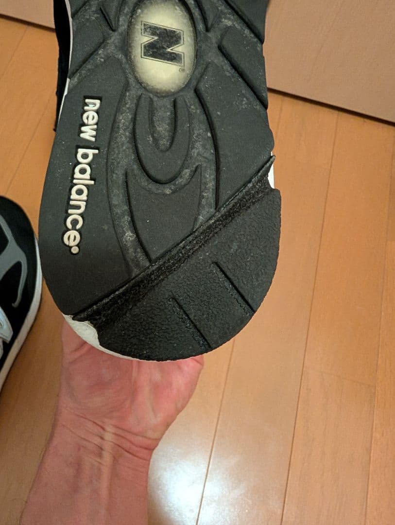 リョウ様New Balance 990 v2 　ブラック/ スニーカー