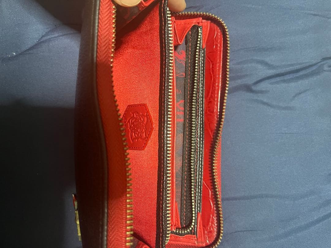 は*と様 戦姫絶唱シンフォギアXV 本革ラウンド長財布　雪音クリスVer