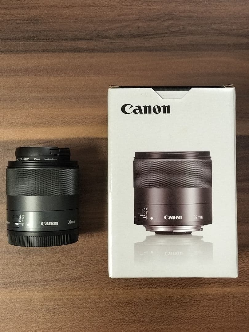 【極美品】CANON EFM 32mm f/1.4 STM