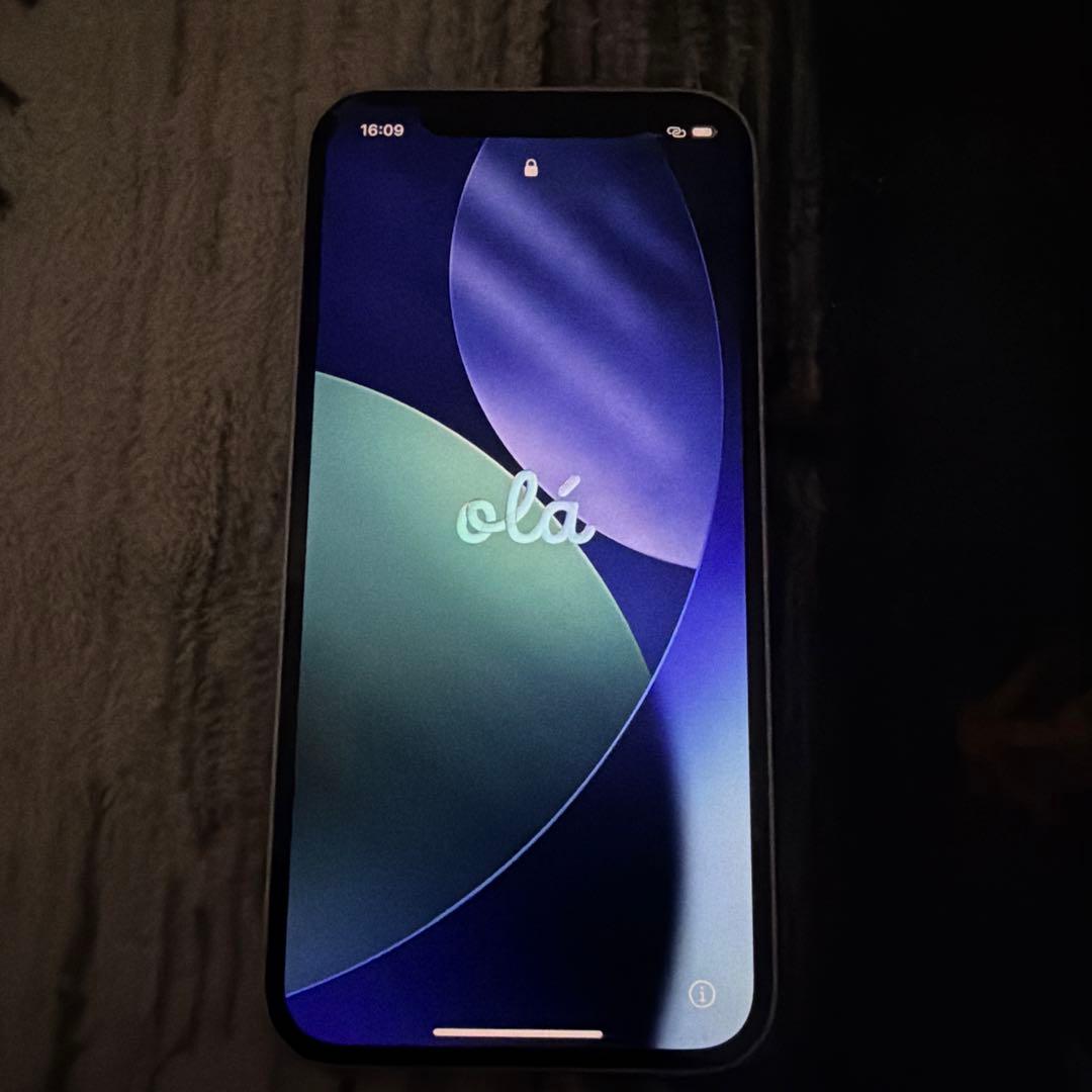 IPhone 12 パープル