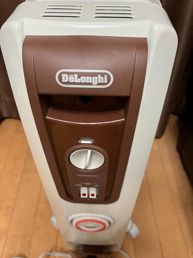 デロンギオイルヒーター　H770812EFS