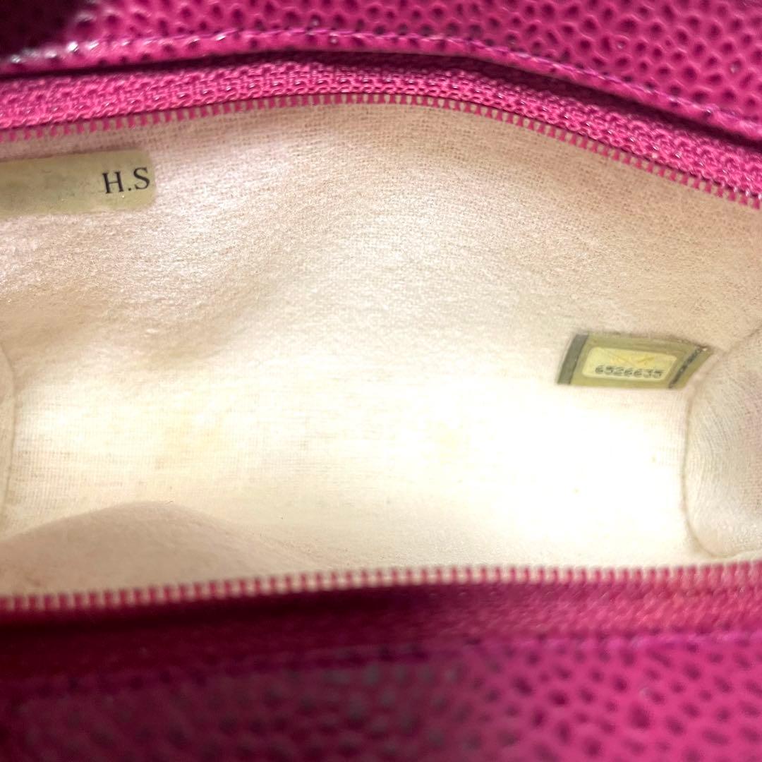 【極美品】シャネル キャビアスキン ポーチ ココマーク ゴールド金具 シリアル有