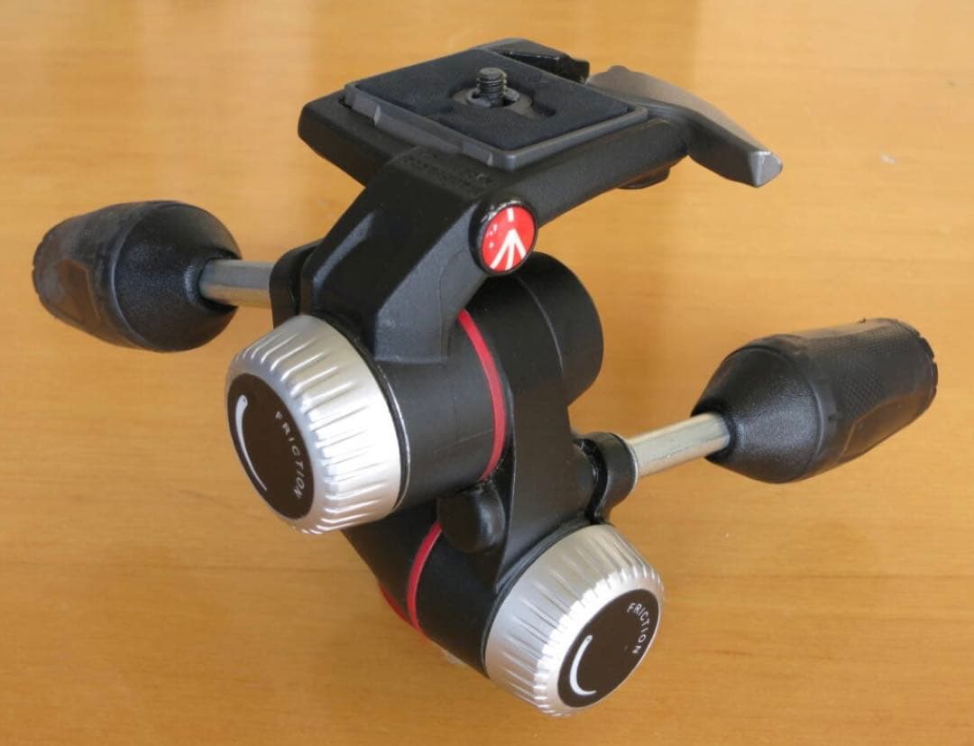 値下げ⭕️ マンフロット 3Way雲台フリクション MHXPRO-3W