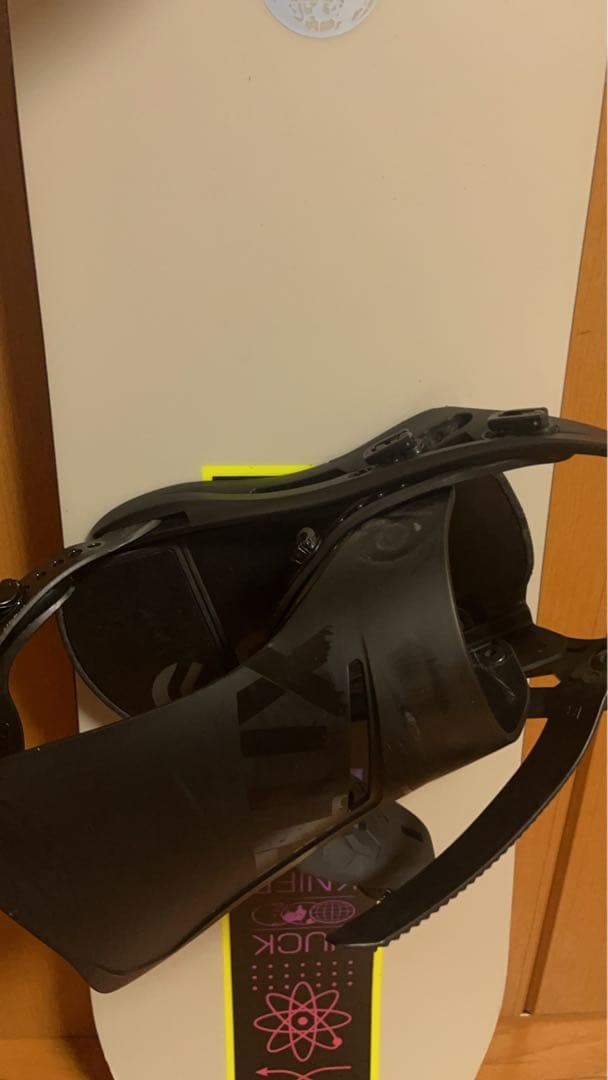 SALOMON HUCK KNIFE（サロモンハックナイフ）スノーボード