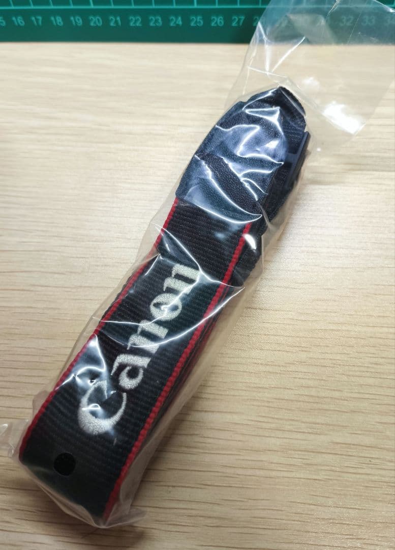 【美品】Canon EOS Kiss X10 デジタル一眼レフ