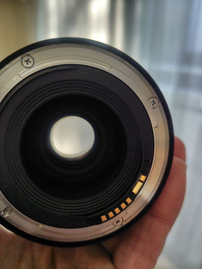 Canon EF 16-35mm f/4L IS USM ズームレンズ