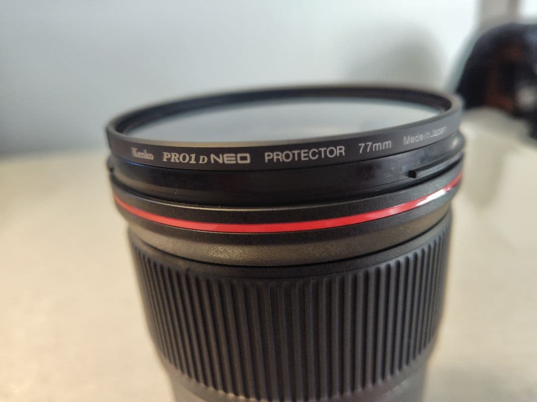 Canon EF 16-35mm f/4L IS USM ズームレンズ